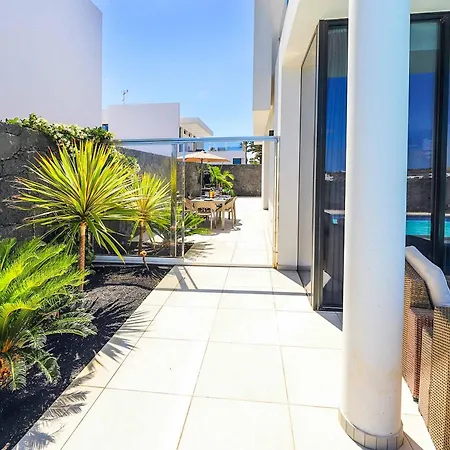 Bernadette Villa Puerto del Carmen (Lanzarote)